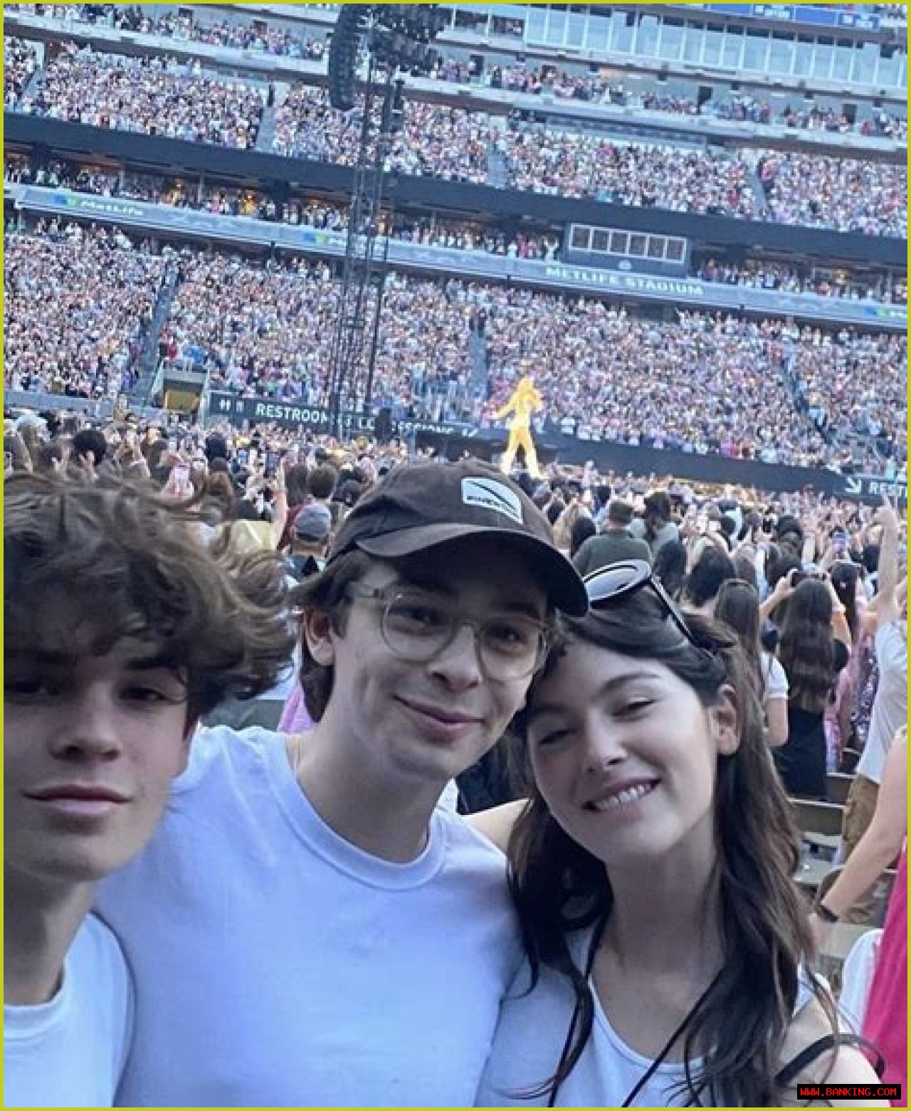 Gracie Abrams And Her Siblings' Impact