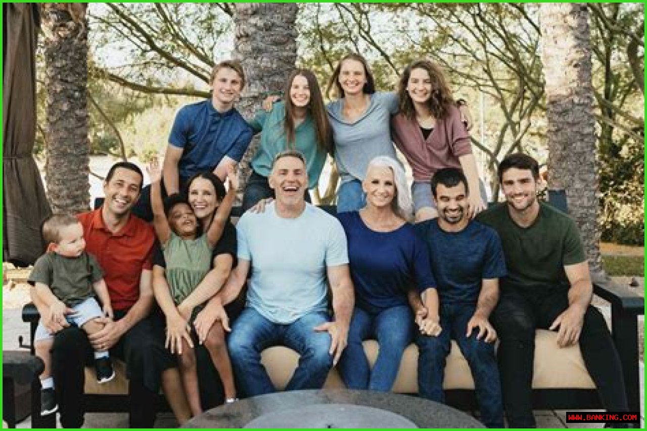 Uncover The Inspiring World Of Kurt Warner's Family: Values, Faith, And Philanthropy