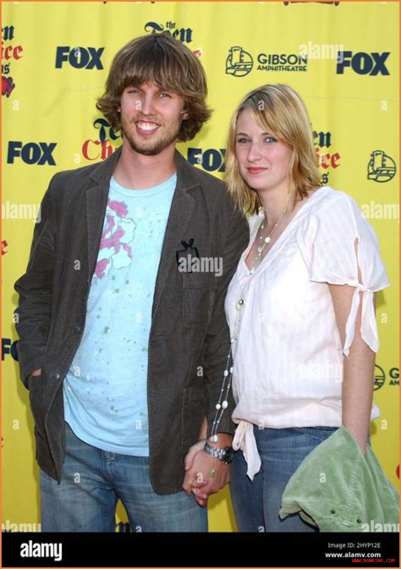 Unveiling Jon Heder's Wife: Discoveries And Insights