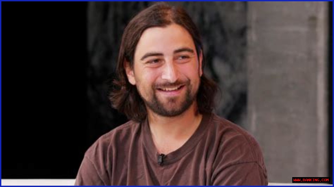 Unveiling Noah Kahan's Height: Discoveries And Insights